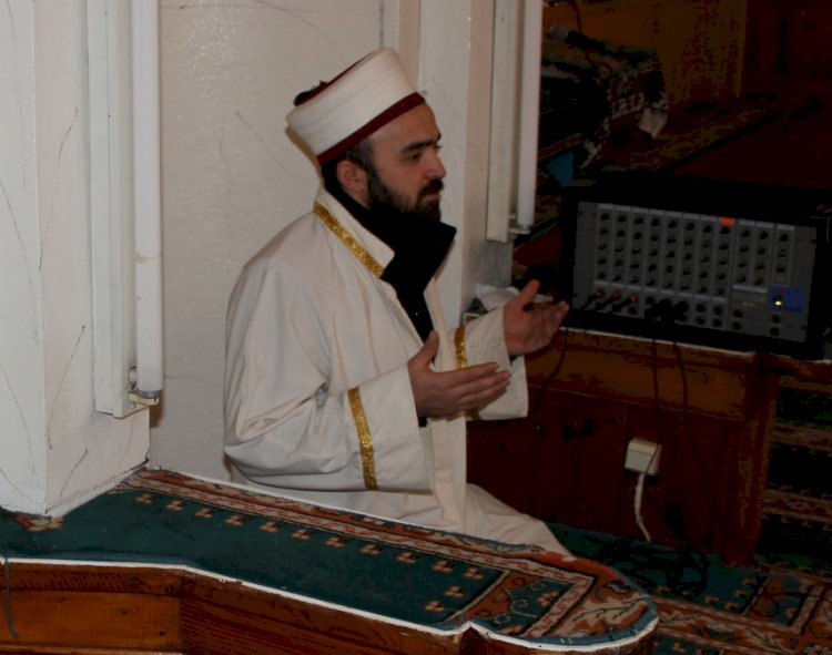 Örencik Köyü Merkez Mahallesi Hocamız